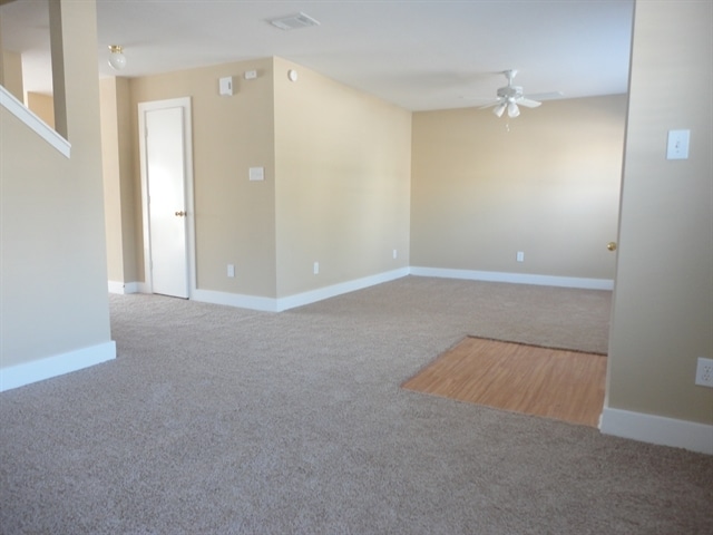 Building Photo - 802 Dragonfly Dr