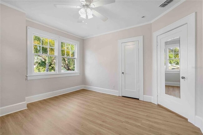 Building Photo - 2302 12th St N