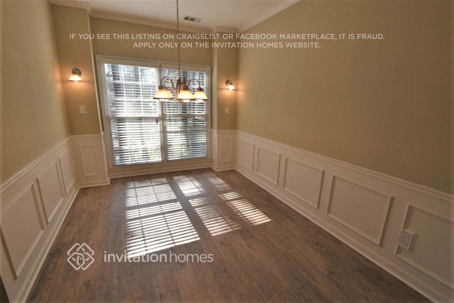 Building Photo - 3443 Kenilworth Ct