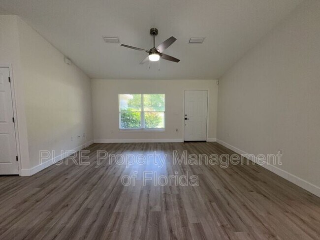 Building Photo - 11165 NW 7th St