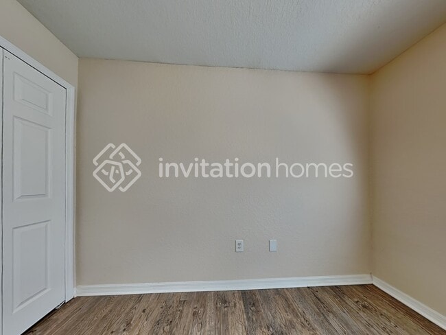 Building Photo - 518 Stephenson Ave