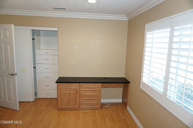 Building Photo - 2033 Yellowthroat Pl