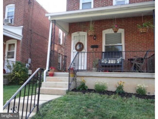 Building Photo - 140 Walnut Ave