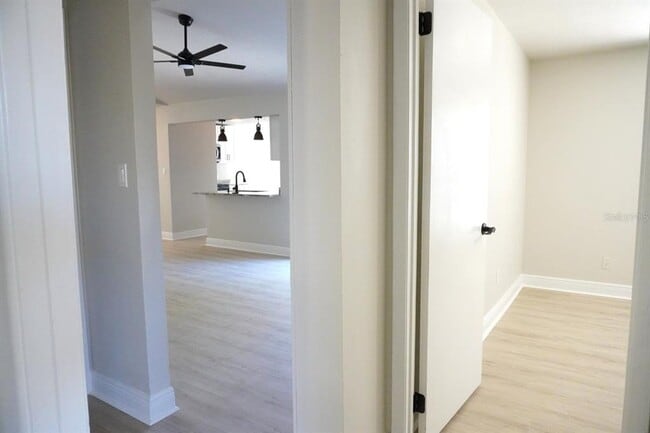 Building Photo - 7811 Bay Cedar Dr