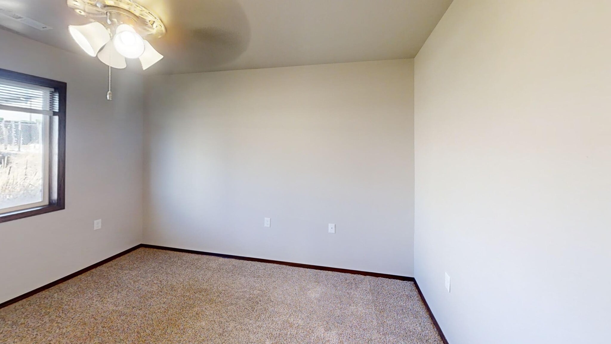 Building Photo - 110 Tanner Ct