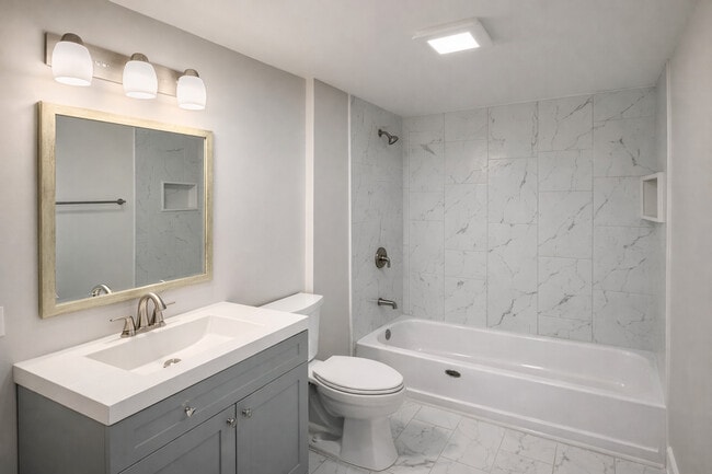 Building Photo - 146 S 9th Ave