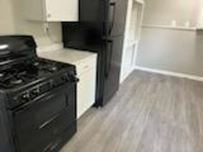 Building Photo - 3BR/1BA in Indian Trail area