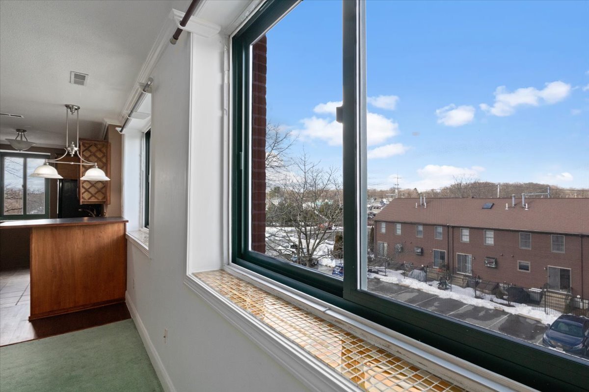 Building Photo - 150 Rumford Ave