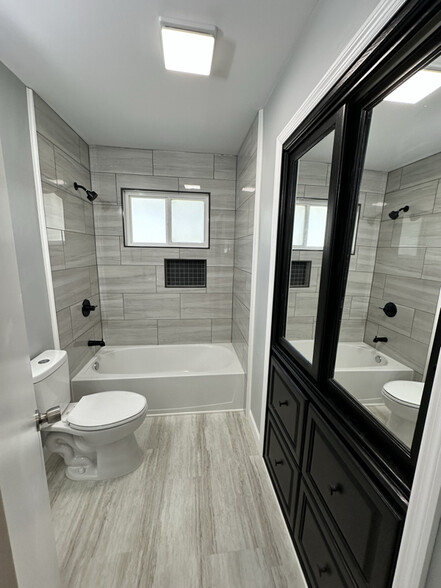 Building Photo - 104 Duke Rd