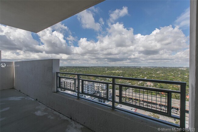 Building Photo - 8217 SW 72nd Ave