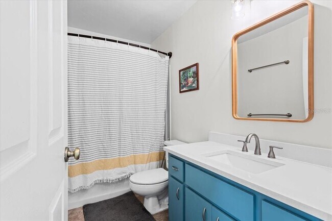 Building Photo - 4518 NW 20th Ter