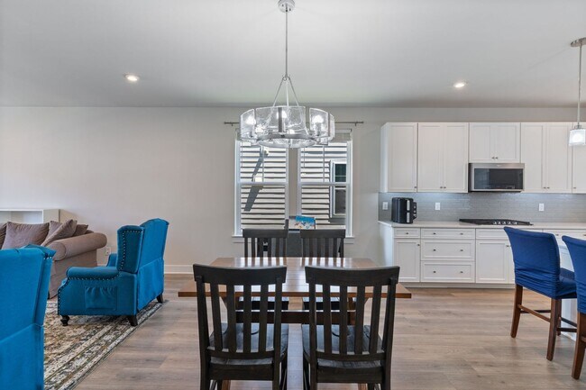 Building Photo - 17713 Longspur Cove Ln