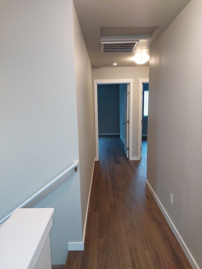 Building Photo - Beautiful Three Bedroom In Ferndale