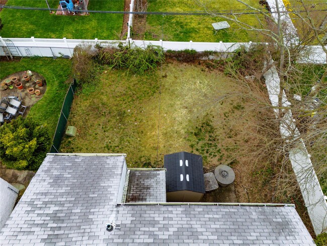 Building Photo - 66 Nassau St