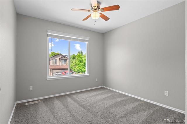 Building Photo - 8582 Bluegrass Cir