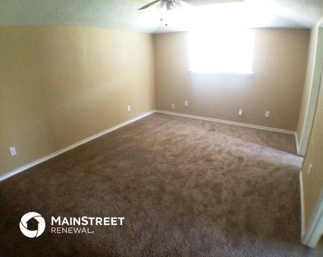 Building Photo - 419 Edmonds Way