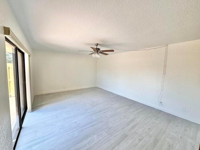 Building Photo - 97 Lake Arbor Dr