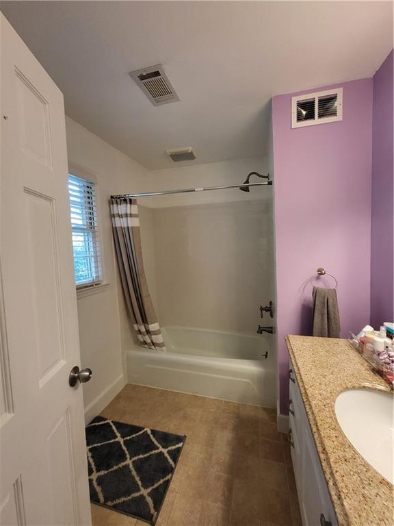 Building Photo - 363 Indian Hills Trail