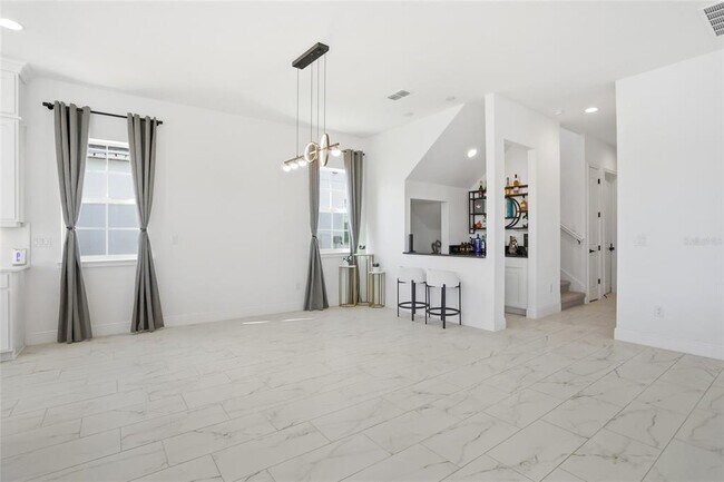 Building Photo - 5170 Buttonsage Dr