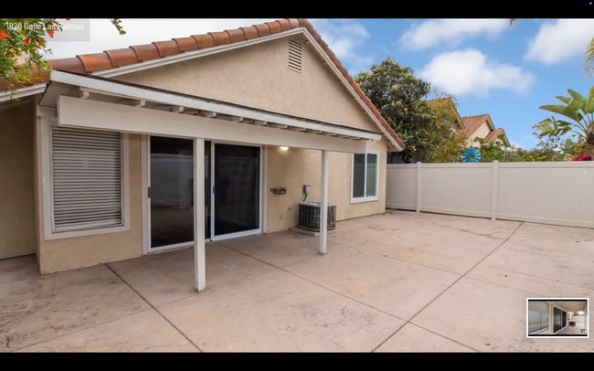 Building Photo - Beautiful Oceanside Home with Vaulted Ceil...