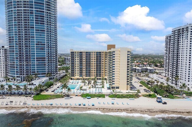 Building Photo - 2501 S Ocean Dr