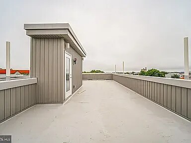 Building Photo - 2212 N Marshall St