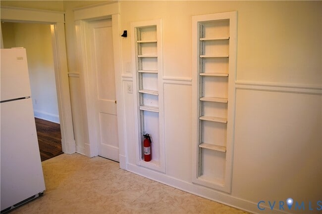 Building Photo - 1210 Taylor Ave