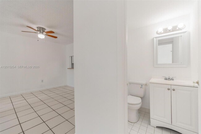 Building Photo - 11301 SW 200th St