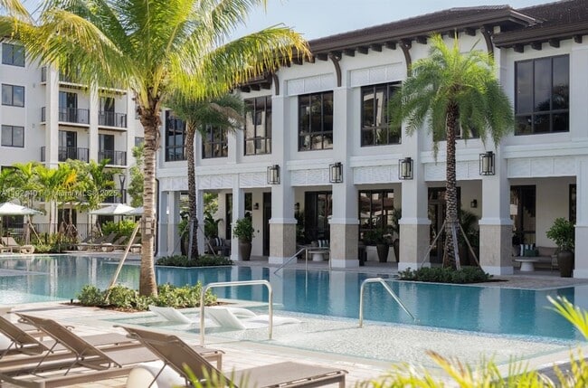 Primary Photo - 1874 Heron Club Dr