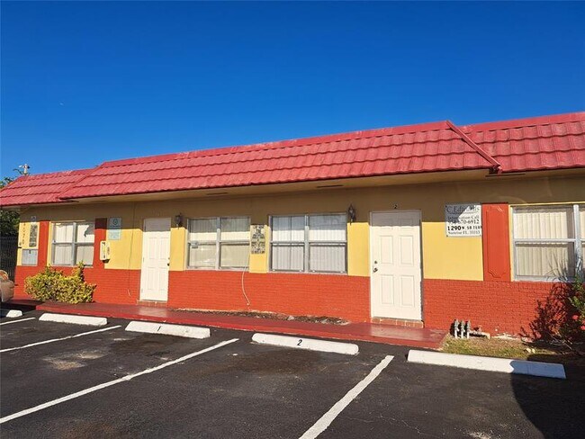 Primary Photo - 4070 NW 30th Terrace