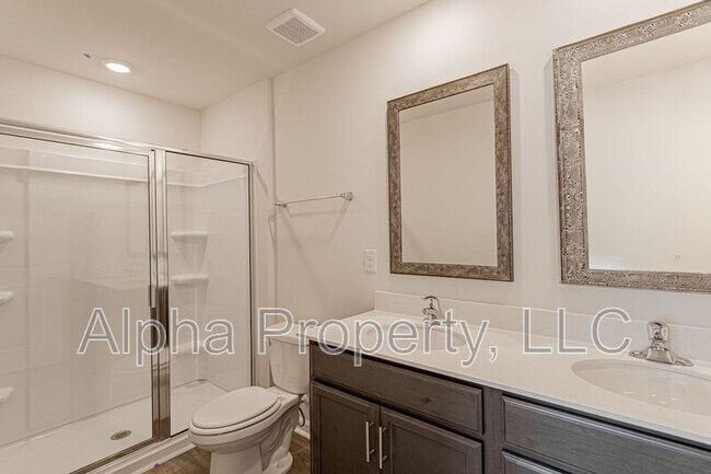 Building Photo - 766 Embark Cir