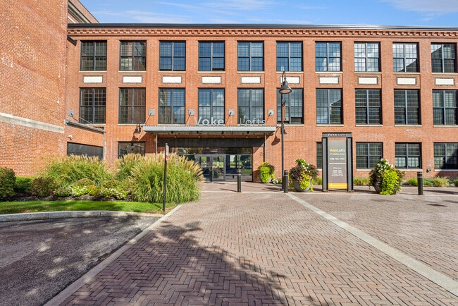 Building Photo - Voke Lofts