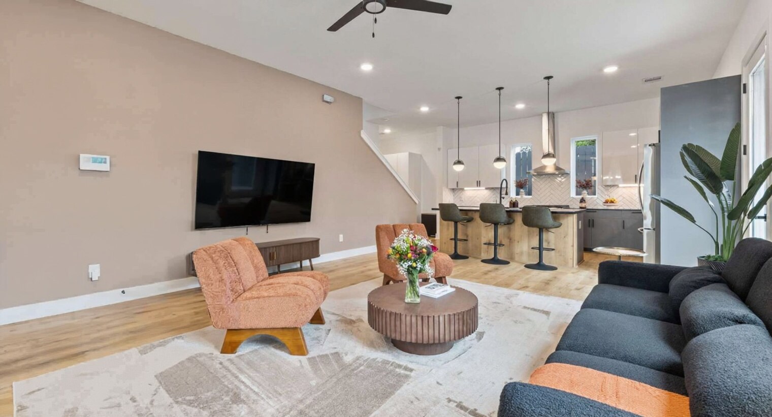 Building Photo - 5502 Texas St