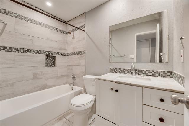 Building Photo - 2221 Marble Falls Dr
