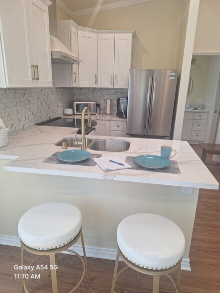 Building Photo - 14597 Cochiti Dr