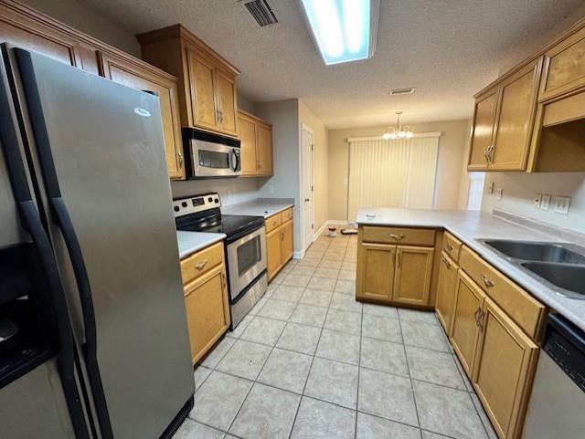 Building Photo - 24 Hardwood Forest Cir