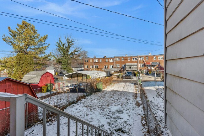 Building Photo - Charming 3-Bedroom Home with 1.5 Baths