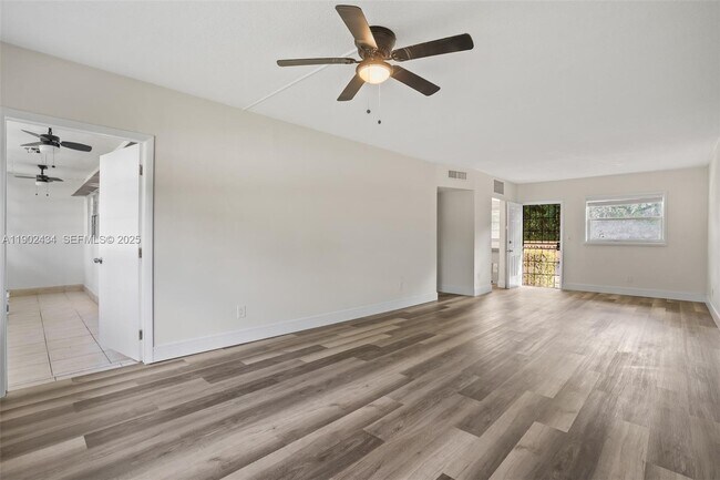 Building Photo - 2820 NE 201st Terrace