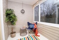 Building Photo - 3857 Oak Knoll Rd