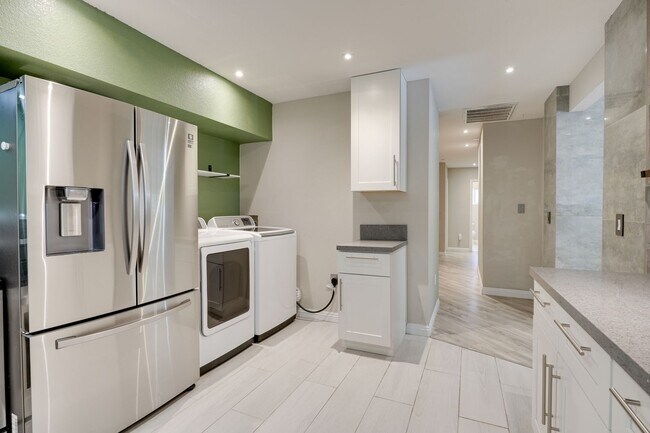 Building Photo - Charming 3-Bedroom Home in Historic John S...