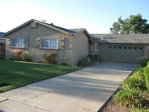 Building Photo - 3 bed/2 bath remodeled home in Tracy
