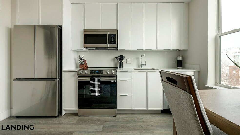 Building Photo - 2005 11th St NW