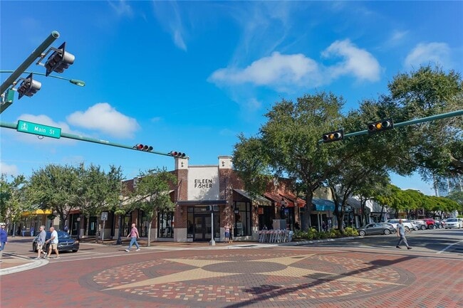 Building Photo - 1064 N Tamiami Trl