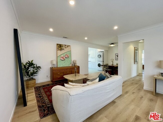 Building Photo - 4906 St Elmo Dr