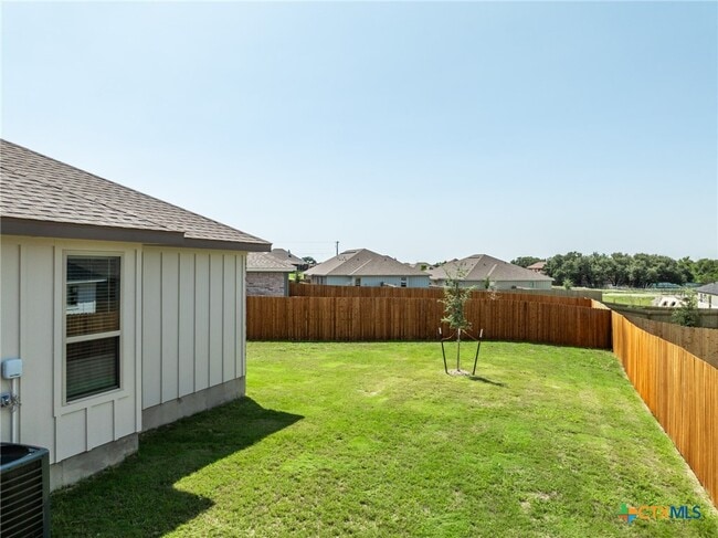 Building Photo - 5117 Rose Petal Ct