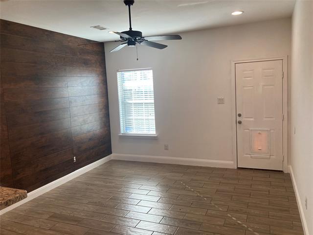 Building Photo - 4811 Henry St