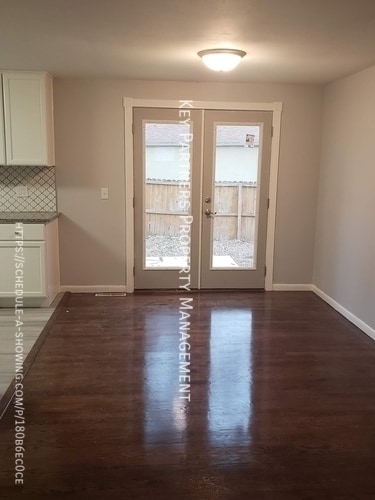 Building Photo - 503 Quincy Blvd