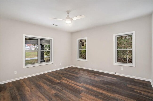 Building Photo - 6219 Heardsville Rd