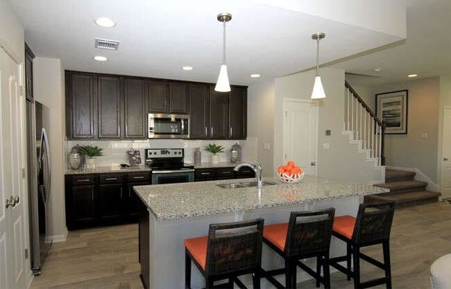 Building Photo - 712 Tinton Falls Ln
