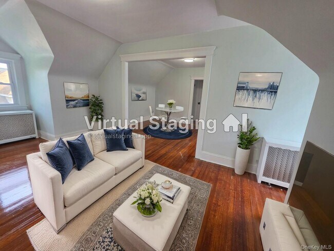Building Photo - 81 Waring Pl